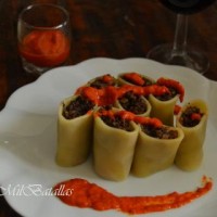 Paccheri rellenos de morcilla con salsa de piquillos confitados