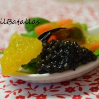 Cucharitas de mejillón y caviar