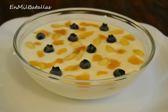 Crema de arroz con arándanos azules - En Mil Batallas