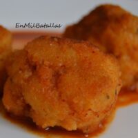 Albóndigas de merluza en salsa de pimentón