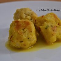 Albóndigas de bacalao al azafrán