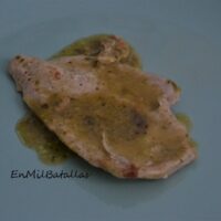 Pollo con salsa verde picante