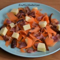Ensalada de zanahoria con dátiles y queso